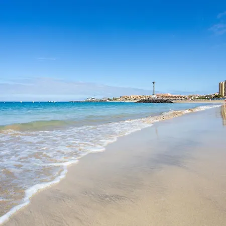 Home2book Surf Vibes Americas, Pool 아파트